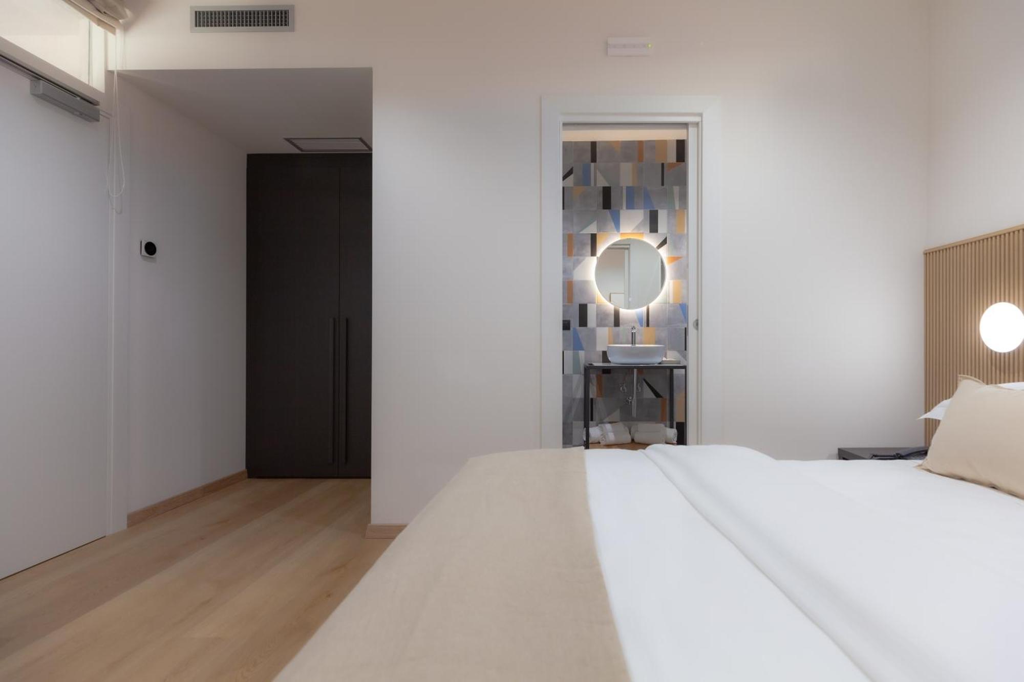 אולביה Rh Lifestyle Rooms & Suites מראה חיצוני תמונה